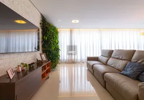 Foto 1 de Apartamento com 4 Quartos à venda, 165m² em Setor Bela Vista, Goiânia