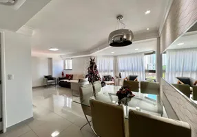 Foto 1 de Apartamento com 4 Quartos à venda, 122m² em Casa Forte, Recife