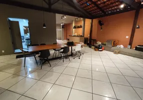 Foto 1 de Ponto Comercial para alugar, 185m² em Santa Efigênia, Belo Horizonte