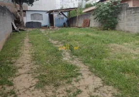 Foto 1 de Lote/Terreno à venda em Jardim Pinheirinho, Itaquaquecetuba