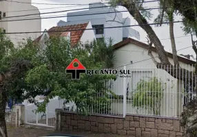 Foto 1 de Casa com 3 Quartos à venda, 200m² em Petrópolis, Porto Alegre