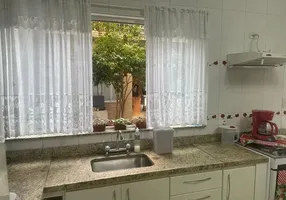 Foto 1 de Casa com 3 Quartos à venda, 180m² em Vila Prudente, São Paulo