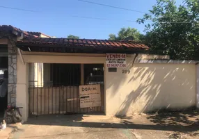 Foto 1 de Casa com 3 Quartos à venda, 200m² em Setor Morais, Goiânia