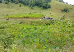 Foto 1 de Fazenda/Sítio à venda, 131480m² em Niteroi, Atilio Vivacqua