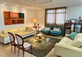Foto 1 de Apartamento com 3 Quartos à venda, 203m² em Martins, Uberlândia