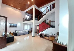 Foto 1 de Casa com 3 Quartos à venda, 550m² em Village Terrasse II , Nova Lima