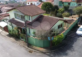 Foto 1 de Casa com 3 Quartos à venda, 276m² em Centro, Extrema