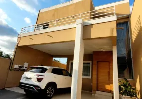 Foto 1 de Casa com 4 Quartos à venda, 198m² em Santa Rosa, Cuiabá