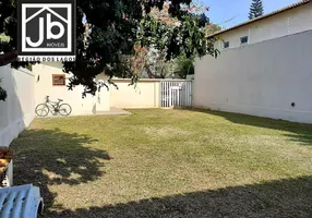 Foto 1 de Lote/Terreno à venda, 180m² em Portinho, Cabo Frio