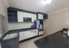 Foto 1 de Sobrado com 3 Quartos para alugar, 300m² em Jardim Anchieta, Mauá