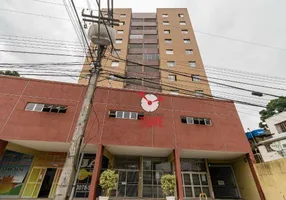Foto 1 de Apartamento com 3 Quartos para alugar, 67m² em Novo Mundo, Curitiba