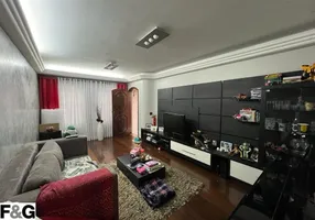 Foto 1 de Casa com 2 Quartos à venda, 220m² em Campestre, Santo André