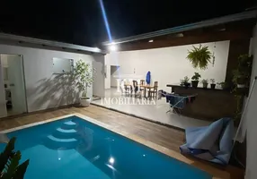 Foto 1 de Casa com 2 Quartos à venda, 130m² em Jardim Europa, Uberlândia