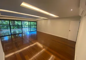 Foto 1 de Apartamento com 3 Quartos à venda, 247m² em Barra da Tijuca, Rio de Janeiro