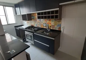 Foto 1 de Apartamento com 2 Quartos à venda, 55m² em Parque São Vicente, Mauá