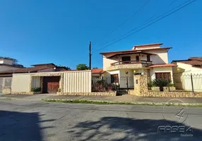 Foto 1 de Casa com 4 Quartos à venda, 350m² em Morada Colina, Resende