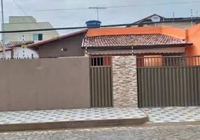 Foto 1 de Casa com 5 Quartos à venda, 200m² em Nova Parnamirim, Parnamirim