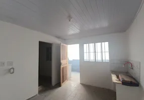 Foto 1 de Casa com 1 Quarto para alugar, 30m² em Capão Redondo, São Paulo
