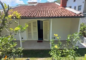 Foto 1 de Casa com 2 Quartos para alugar, 148m² em Retiro, Petrópolis