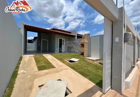 Foto 1 de Casa com 2 Quartos à venda, 84m² em Gereraú, Itaitinga