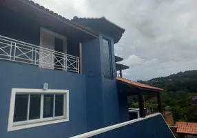 Foto 1 de Casa com 3 Quartos à venda, 303m² em Parque Petrópolis, Mairiporã