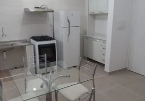 Foto 1 de Apartamento com 1 Quarto à venda, 35m² em Centro, São Vicente