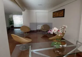 Foto 1 de Apartamento com 3 Quartos à venda, 135m² em Casa Forte, Recife