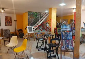 Foto 1 de Casa com 3 Quartos à venda, 250m² em Centro, Rio de Janeiro