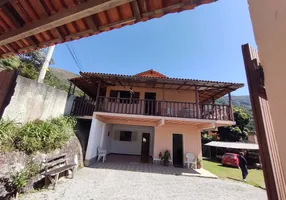 Foto 1 de Casa com 3 Quartos à venda, 590m² em Itaipava, Petrópolis