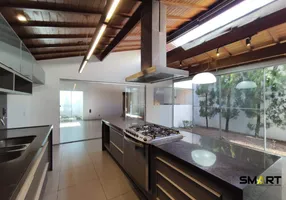Foto 1 de Casa de Condomínio com 4 Quartos à venda, 284m² em Buritis, Belo Horizonte