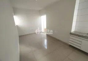 Foto 1 de Apartamento com 2 Quartos à venda, 60m² em Jardim Holanda, Uberlândia