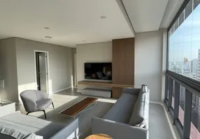 Foto 1 de Apartamento com 3 Quartos à venda, 134m² em Jardins, São Paulo