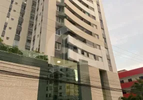 Foto 1 de Apartamento com 2 Quartos à venda, 80m² em Farolândia, Aracaju