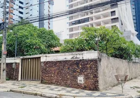 Foto 1 de Casa com 5 Quartos para alugar, 264m² em Jóquei, Teresina