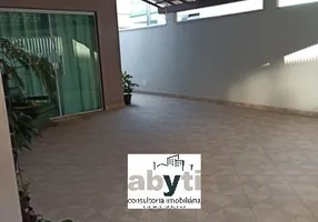 Foto 1 de Casa com 5 Quartos à venda, 180m² em Santa Paula II, Vila Velha