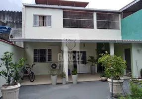 Foto 1 de Casa com 4 Quartos à venda, 500m² em Oswaldo Cruz, Rio de Janeiro