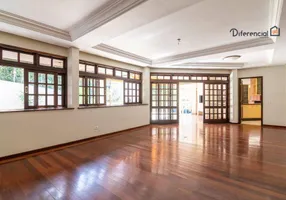 Foto 1 de Casa de Condomínio com 3 Quartos para venda ou aluguel, 223m² em Santa Felicidade, Curitiba