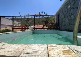 Foto 1 de Casa com 4 Quartos à venda, 180m² em Gamboa, Cabo Frio