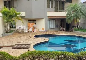 Foto 1 de Casa com 3 Quartos à venda, 428m² em Samambaia Parque Residencial, Bauru