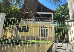 Foto 1 de Casa com 2 Quartos à venda, 90m² em Madureira, Rio de Janeiro