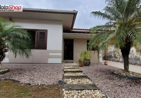 Foto 1 de Casa com 3 Quartos à venda, 172m² em Urussanguinha, Araranguá