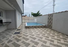 Foto 1 de Casa com 2 Quartos à venda, 360m² em VILA TUPI, Itanhaém