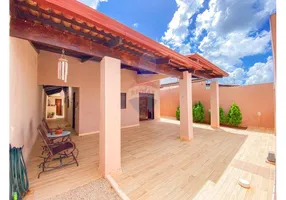 Foto 1 de Casa com 2 Quartos à venda, 140m² em Cajupiranga, Parnamirim