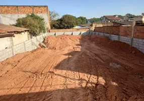 Foto 1 de Lote/Terreno à venda, 250m² em Setor Sao Jose, Goiânia