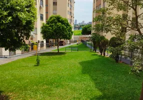 Foto 1 de Apartamento com 2 Quartos à venda, 45m² em Jardim Ipanema, Maringá