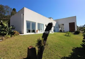 Foto 1 de Fazenda/Sítio com 3 Quartos à venda, 300m² em Samambaia, Campo Magro