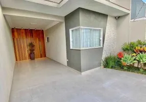 Foto 1 de Casa com 3 Quartos à venda, 132m² em Pachecos, Palhoça