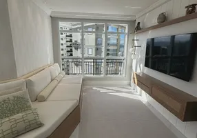 Foto 1 de Apartamento com 4 Quartos à venda, 180m² em Meia Praia, Itapema
