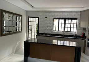 Foto 1 de Casa com 4 Quartos à venda, 202m² em Jardim da Saude, São Paulo