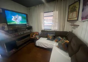 Foto 1 de Casa com 2 Quartos à venda, 80m² em Ouro Branco, Londrina